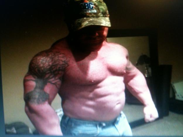 muscle up there