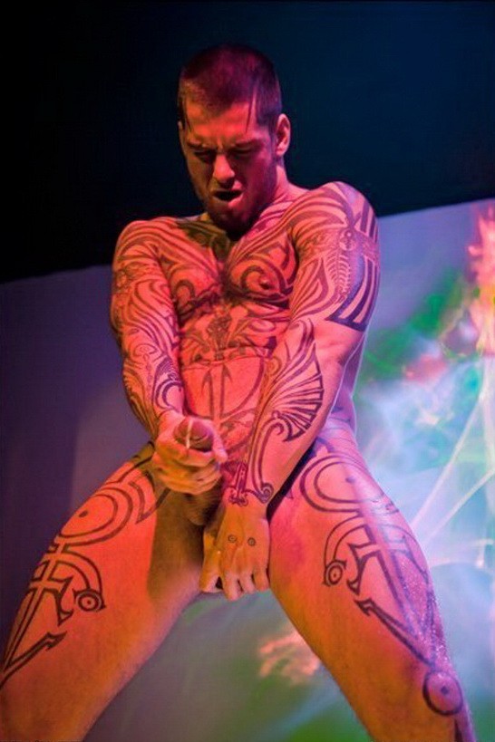 Hot Tatted Stripper Cums for the Crowd