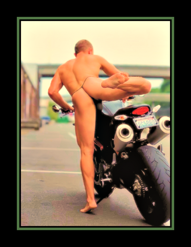 G-String Picture No 2