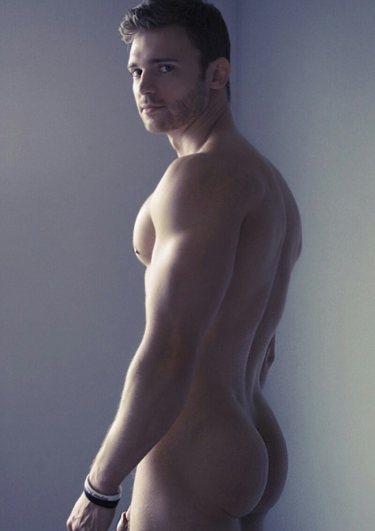 male beauty nudde.