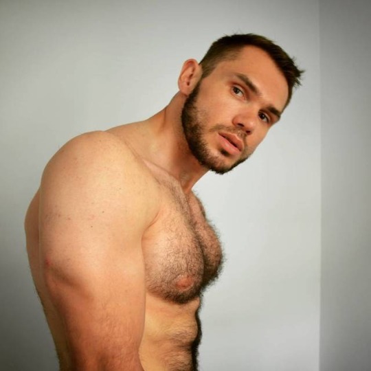 BARTOSZ SMAGIEL.