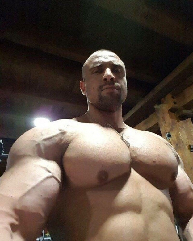 Igor Iles.