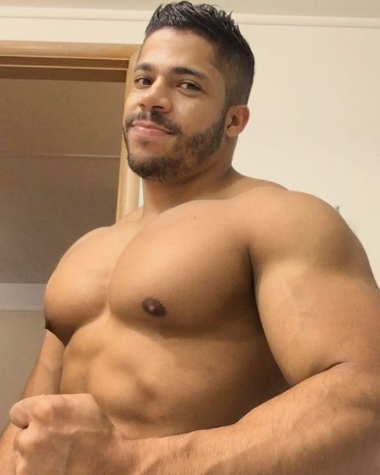 MALE BODYBUILDERS WITH MEGA PECS.