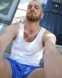 photo-thumb