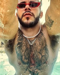 photo-thumb