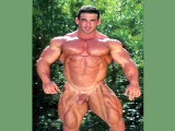 Tom Katt Gets HUGE