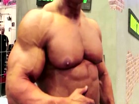 Thumb 12