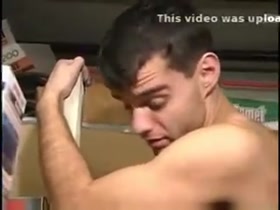 Thumb 9