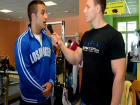 Thumb 16