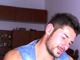 Thumb 16