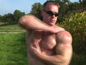 Thumb 8