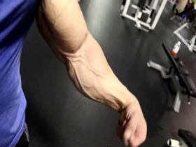 Thumb 15