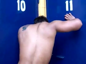 Thumb 12