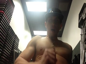 Thumb 19