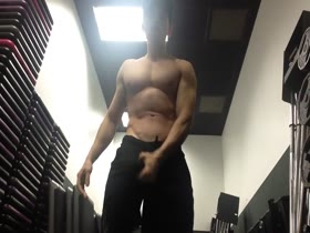 Thumb 8
