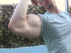 Thumb 13