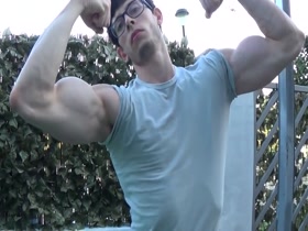 Thumb 19