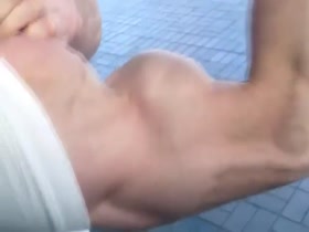 Thumb 17