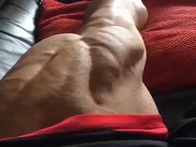 Thumb 4