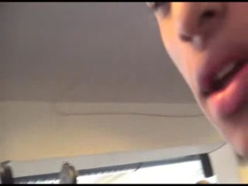 Thumb 10