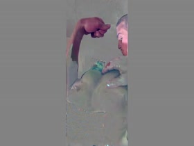 Thumb 12