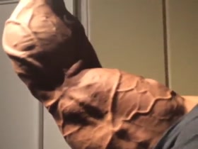 Thumb 6