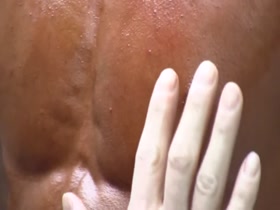 Thumb 16