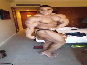 Thumb 12
