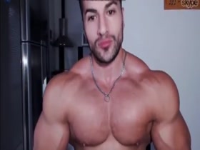 Thumb 16