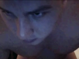 Thumb 10