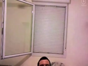 Thumb 11