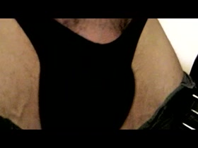 Thumb 16