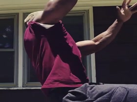 Thumb 16