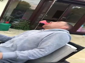 Thumb 6
