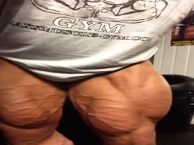 Thumb 4