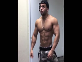 Thumb 12