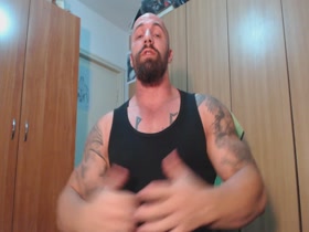 Thumb 16