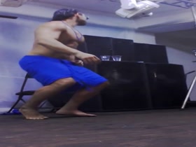 Thumb 12