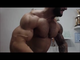 Thumb 11