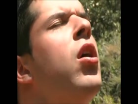Thumb 16
