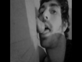 Thumb 12