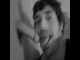 Thumb 16