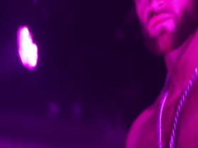 Thumb 11