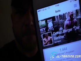 Thumb 6