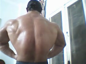 Thumb 12