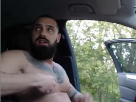 Thumb 11