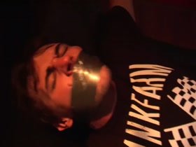 Thumb 12