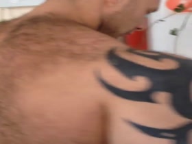 Thumb 16