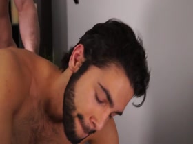 Thumb 11