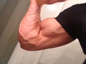 Thumb 6